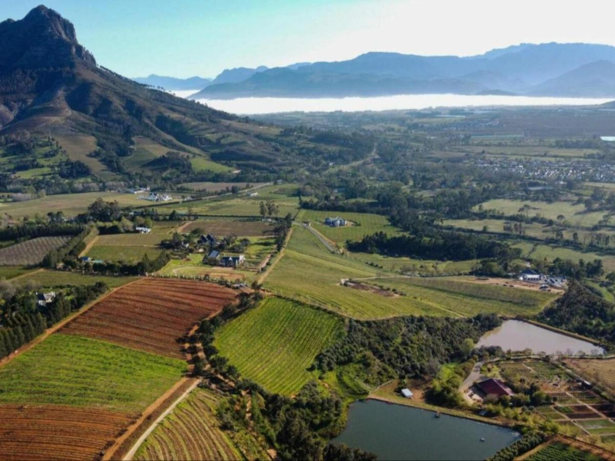 Banhoek Corner Guesthouse Stellenbosch Eksteriør billede